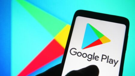 Google Play Store’daki uygulama sayısı yarıya düştü: Bu düşüşün sebebi ne?