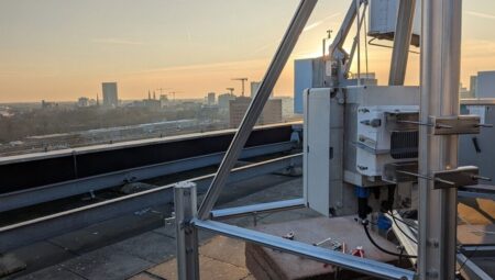 Kablosuz data iletiminde hudutları zorlayan muvaffakiyet: 4.6 Kilometrede 5.7 Tbps hız!