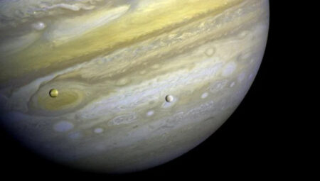 1977’de fırlatılan Voyager 1, tarih yazacak bir birinci için hazır