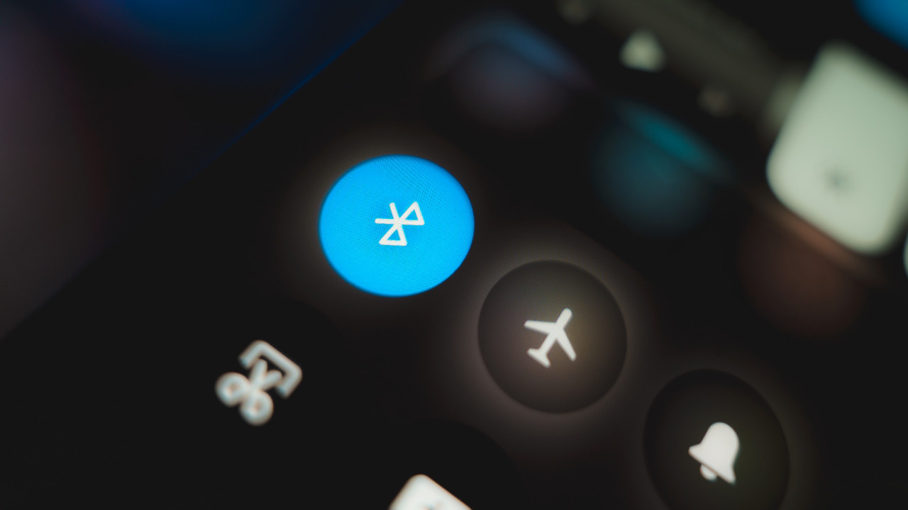 Cep telefonumuzda Bluetooth’u her vakit açık tutmalı mıyız?