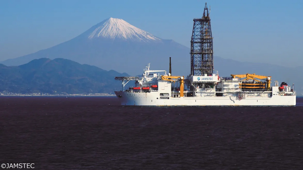 2011 Japonya sarsıntısının gizemi derinlerde aydınlanıyor
