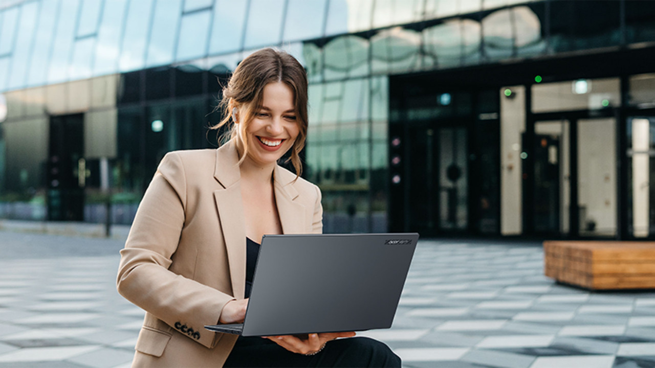 Acer yapay zeka takviyeli yeni iş bilgisayarlarını tanıttı