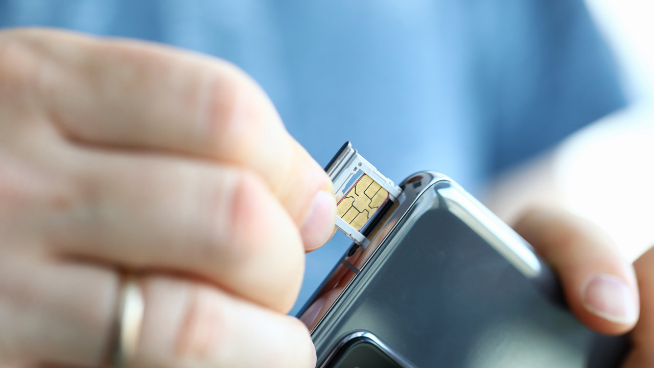 Banka hesaplarını boşaltan kapalı tehlike: SIM takası nedir?