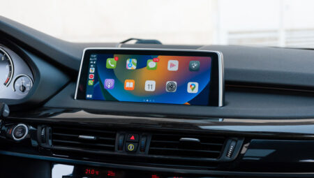 CarPlay için yeni argüman: Apple, yapay zekâ chatbot’larına kapıyı açıyor