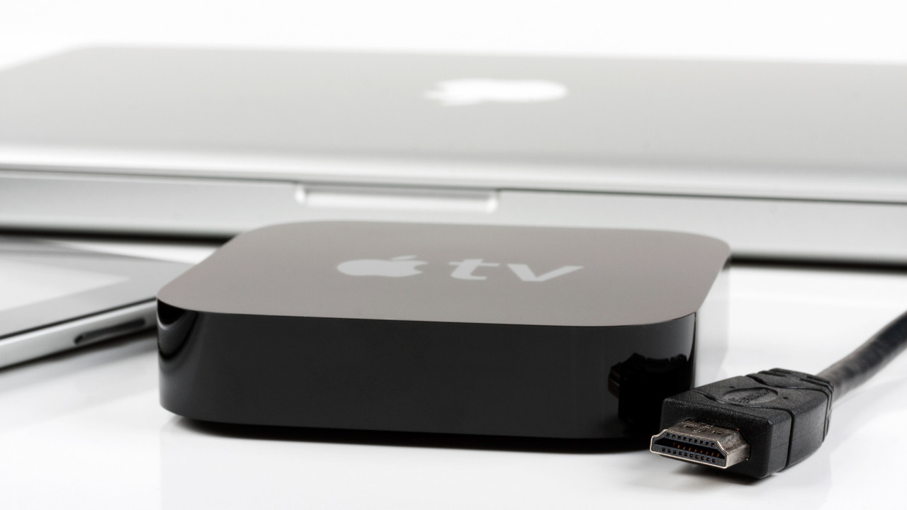 Fantastik kainatlar ekrana geliyor: Brandon Sanderson ve Apple TV muahedesi