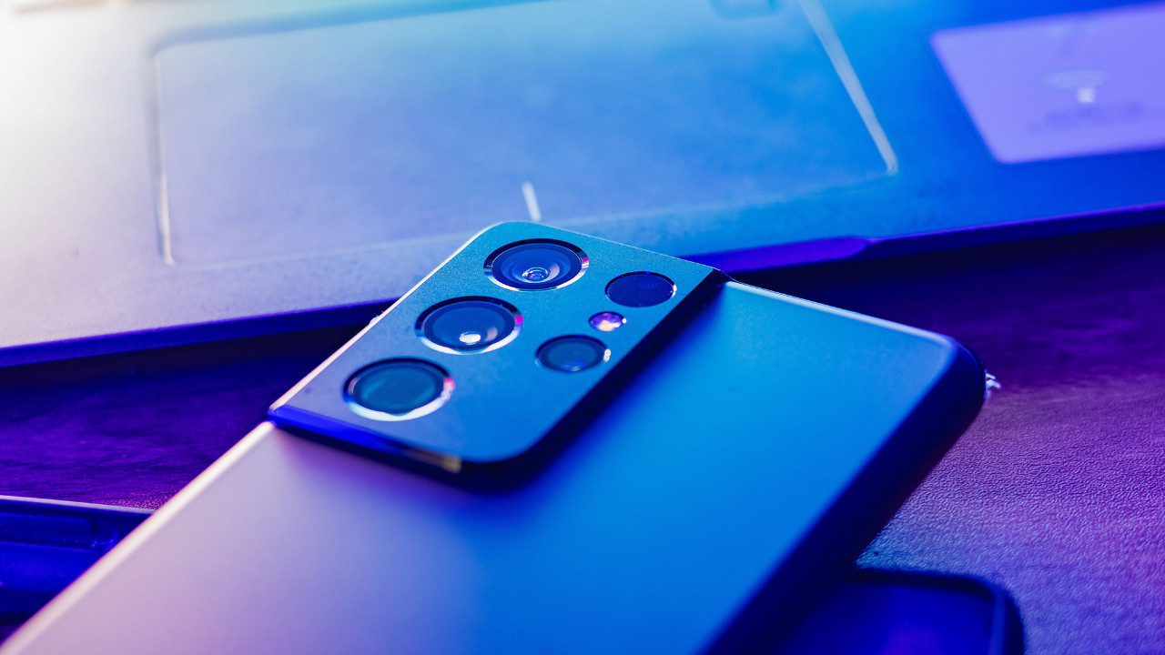 Galaxy S21 serisi için makus haber: Samsung takviyesi kesti