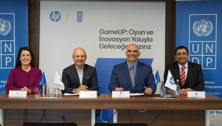 HP ve UNDP’den yeni iş birliği: Gençlerin dijital hünerleri geliştirilecek