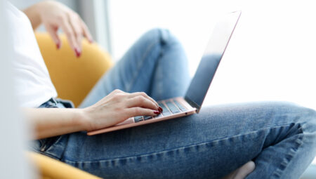 İsmine aldanmayın: Dizüstü PC’nizi neden kucağınızda kullanmamalısınız?