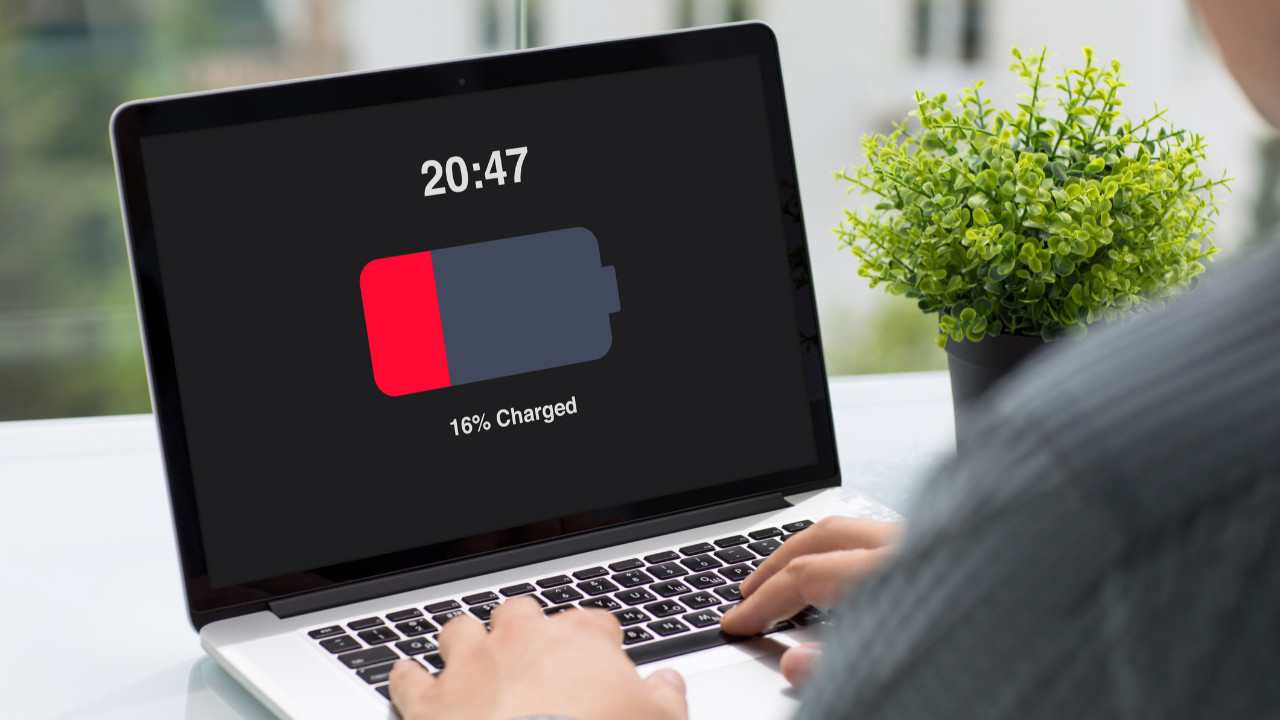 MacBook bataryasının gerçek ömrü nasıl öğrenilir? MacBook’ta kapalı menüyü aç