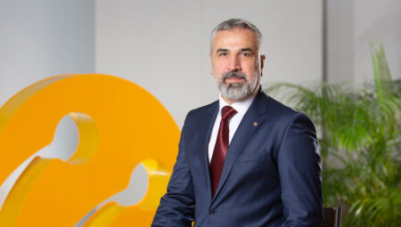 Mesleğinde kendi yolunu çizmek isteyenlere fırsat: Turkcell GNÇYTNK müracaatları başladı