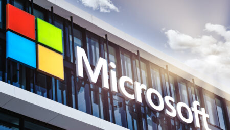 Milyar dolarlık imza: Microsoft’un dev ortağı aşikâr oldu