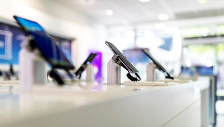 Samsung, Galaxy S26 Ultra ile kablosuz şarjda vites büyütüyor