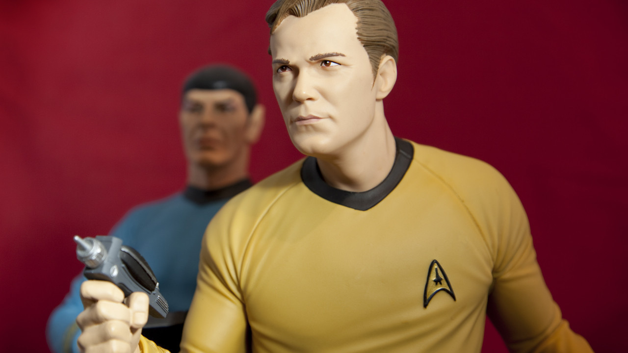 Scotty, Spock ve Uhura… Ünlü oyuncuların külleri ve saç telleri uzayda buluştu