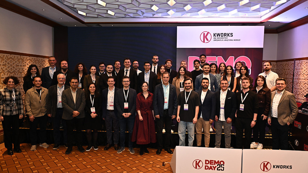 Yapay zeka ve biyoteknoloji rüzgarı: 17 teşebbüs ve proje tanıtıldı